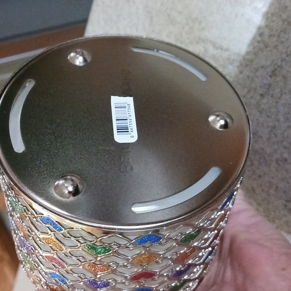 Bath & Body Works Glittery Rainbow Hearts Candle Holder - Picture 3 of 4